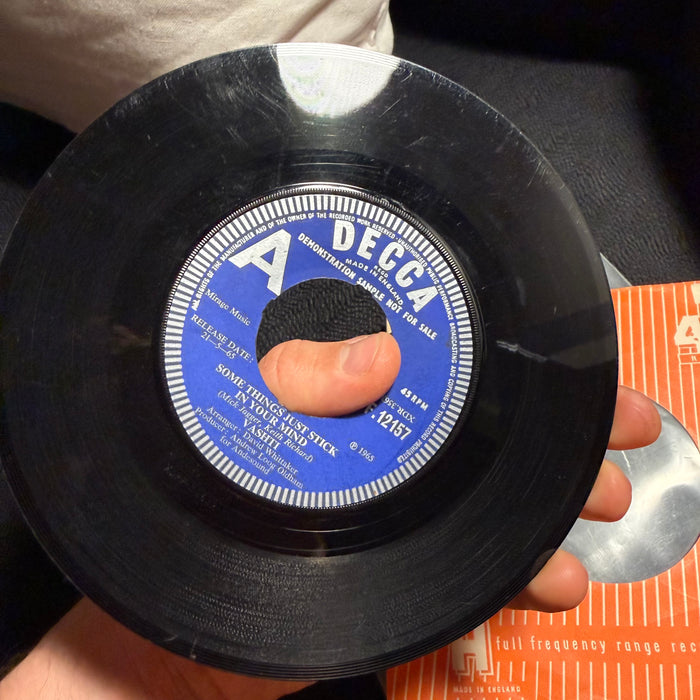 Some Things Just Stick In Your Mind 7"