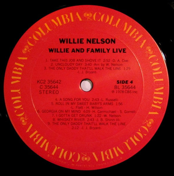 Willie Nelson - Willie And Family Live